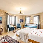 Castle Panorama House ホテル *