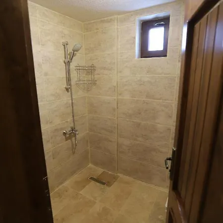 Castle Panorama House Hotel *