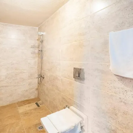 Hotel Castle Panorama House *