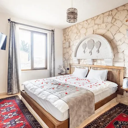 Castle Panorama House Hotel *