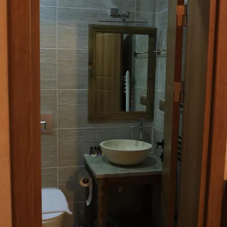 Castle Panorama House Hotel