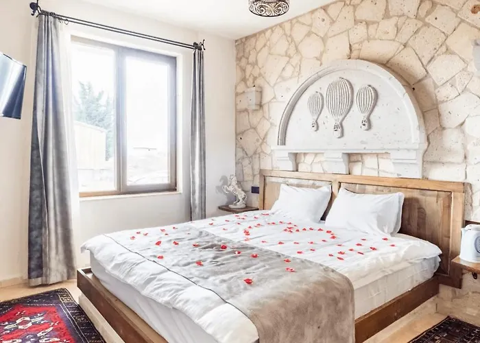 Castle Panorama House Hotel *