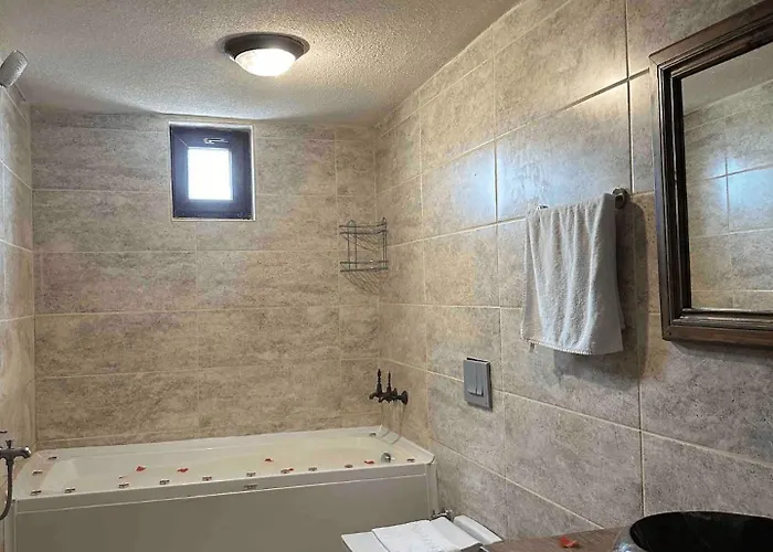 Castle Panorama House Невшехир